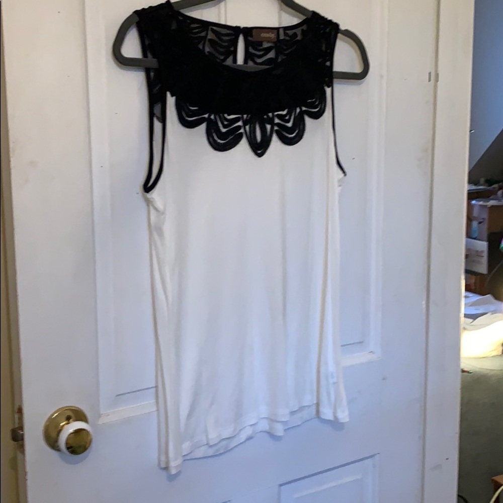 Back and white sleeveless top